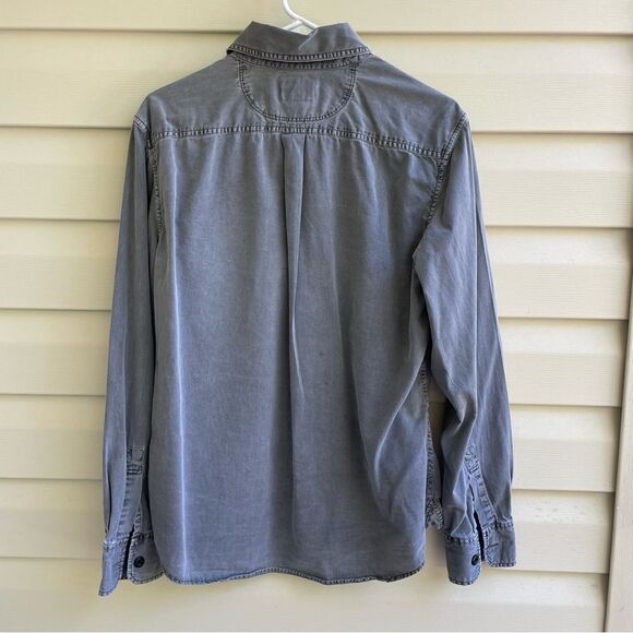 CONVERSE ONE STAR GRAY MEDIUM BUTTON UP SHIRT - Picture 2 of 9